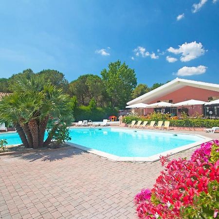 Camping Village Il Gineprino Marina Di Bibbona Exterior photo
