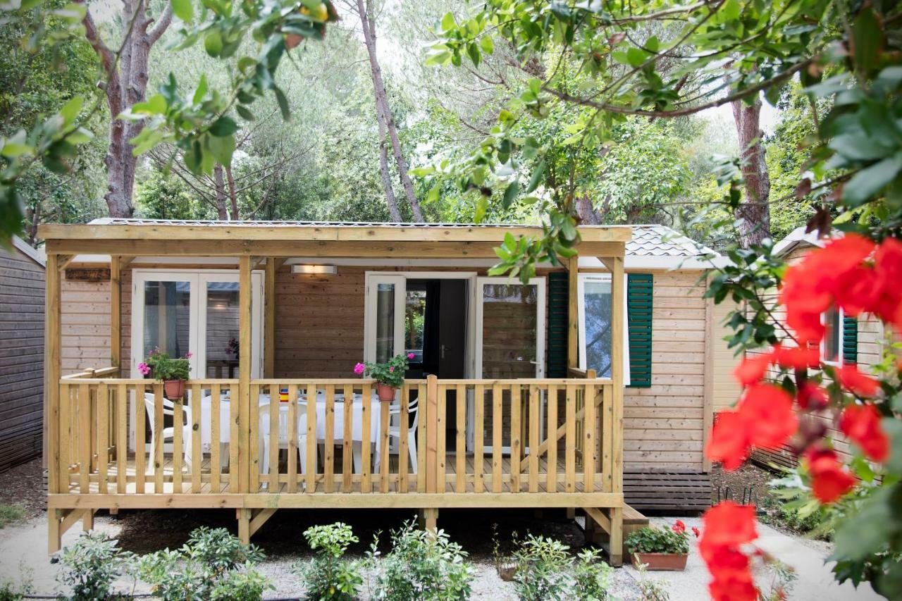 Camping Village Il Gineprino Marina Di Bibbona Exterior photo